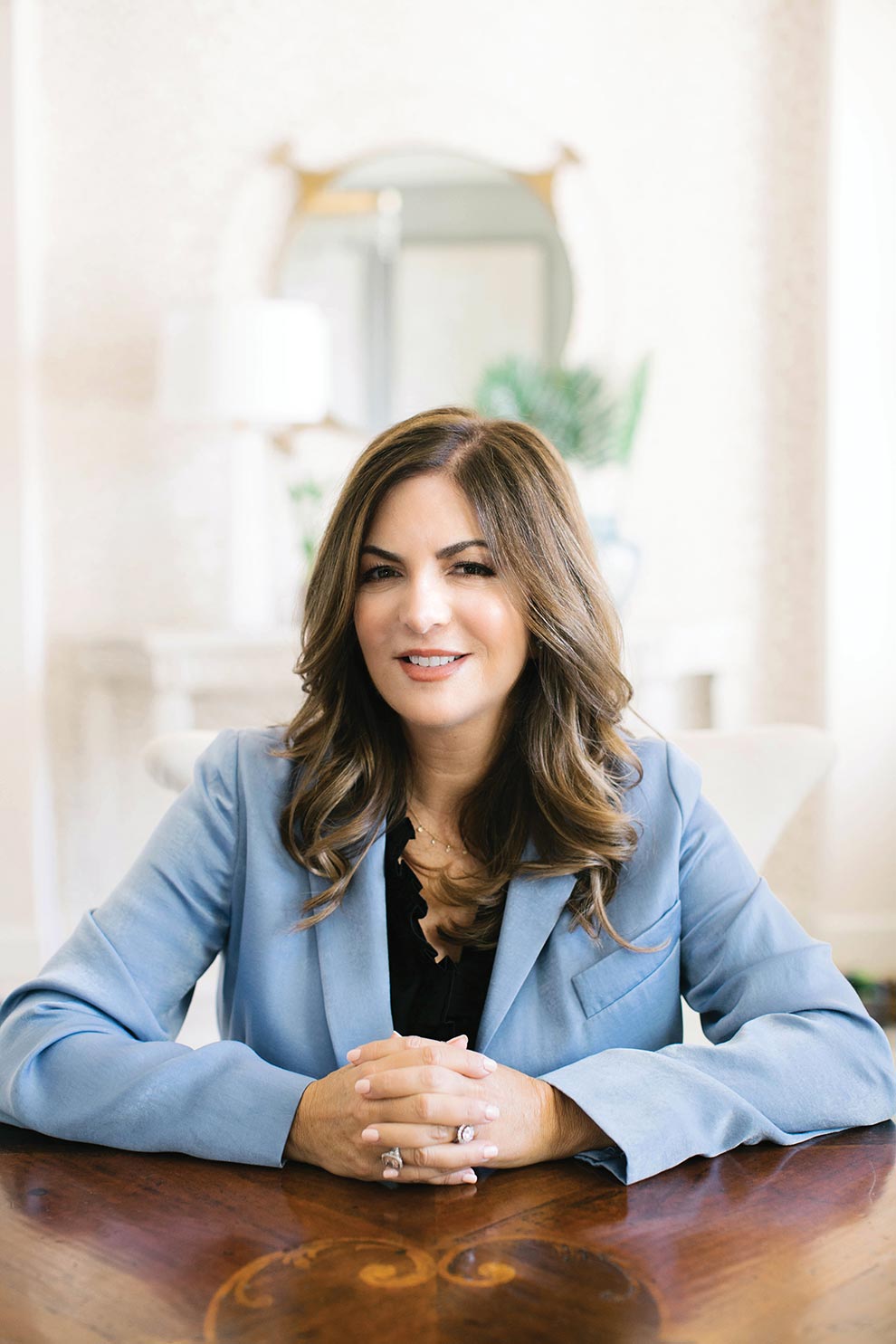 Elizabeth-Magazine Elizabeth Magazine